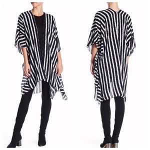 David & Young Striped Elbow Sleeve Topper